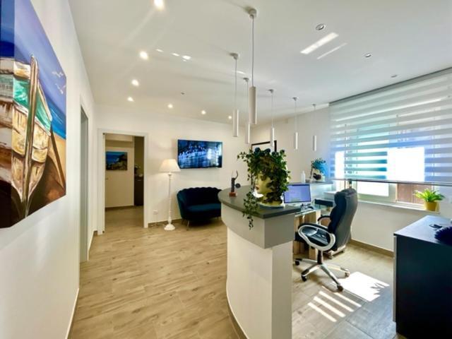 Aqua B&B - Rooms And Apartments ミラッツォ エクステリア 写真